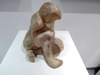 Abb. 1: Katarzyna Kobro: Frauenakt - Gips, 29 x 23,5 x 29 cm, Museum Jerke, Bochum.