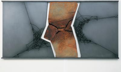 Abb. 29: Land/Über/Gang XV/7, 2002 - Land/Über/Gang XV/7, 2002. Acryl, Pigmente, Graphit auf Hartfaser, 100 x 205 cm, Privatbesitz